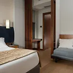 圣茂利裘丝酒店 酒店 4*